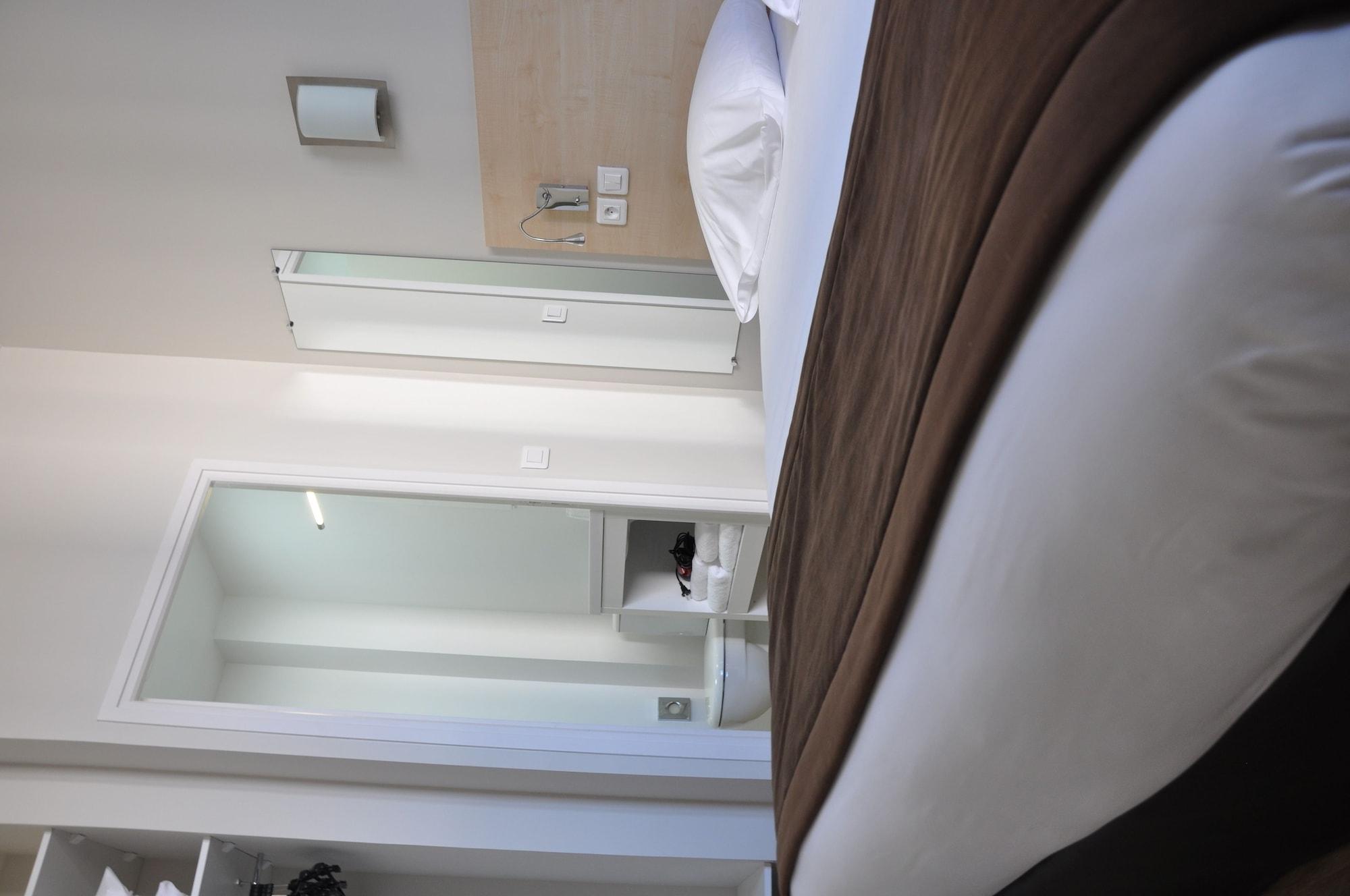 Hotel Foch Nancy Gare Dış mekan fotoğraf